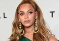 Unik! Beyonce Kenakan Topi Baret di Gala Dinner Grammy Awards 2018