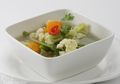 Sarapan Hangat dan Sehat dengan Sup Bening Kembang Kol, Resepnya Mudah loh!