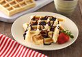 Sarapan Dengan Wafel Pisang Keju, Gurih dan Manis dalam Satu Gigitan