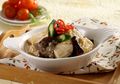 Buat Tumisan Sederhana Bercita Rasa Gurih dengan Resep Tahu Sutra Masak Jamur Kuping Makan Siang