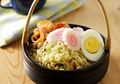Mi Ramen Ayam Asap, Penyelamat Perut Lapar yang Hangat dan Mengenyangkan