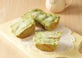 Bandros Green Tea ini Sukses Membuat Suasana Malam Minggu Semakin Hangat