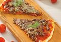 Seru Banget Kalau Makan Malam Nanti Menunya Pizza American Favorite Buatan Sendiri!