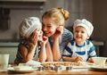 Masak Bersama Anak Jadi Lebih Seru Kalau Mengikuti Tips Ini, Pasti Menyenangkan