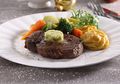 Kapan Lagi Makan Malam Ala Resto dengan Resep Wagyu Steak With Garlic Butter Mustard