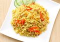 30 Menit Membuat Nasi Goreng Kencur Kunyit Lezat Penuh Aroma