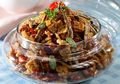 Nyam! Santap Malam Terasa Lengkap Karena Kering Tempe Manis, Ada Petenya Juga!