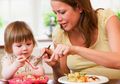 Boleh Nggak Ya, Anak Usia Satu Tahun Diberi Makanan Berbumbu? Simak Ulasannya