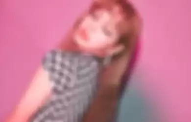 LISA BLACKPINK