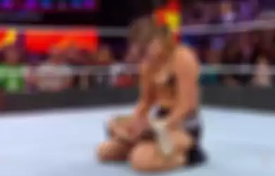 Ronda Rousey jadi juara Raw WWE Women's Champion