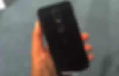 Nokia 6.1 Plus cover belakang