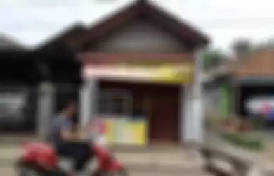 Tempat kejadian perkara di Kampung Gebang RT04/RW03 Kelurahan Sangiang Jaya, Kecamatan Periuk, Kota Tangerang.