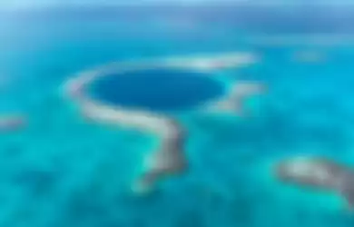 Lubang biru Belize 