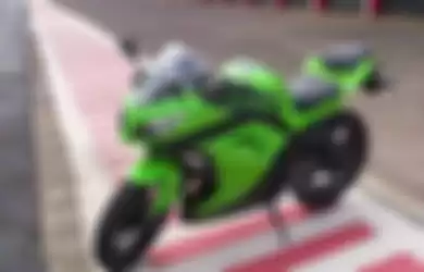Test Ride New Kawasaki Ninja 250 Injeksi