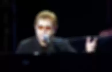 Konser Elton John Ditunda