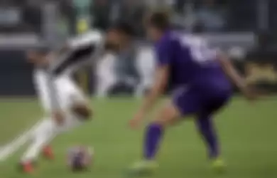 Marcos Alonso ketika masih berseragam Fiorentina