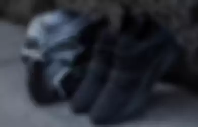 Sneakers Khusus Edisi Black Panther dari BAIT x Puma