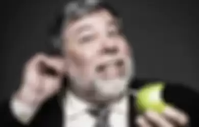 Peringatan Steve Wozniak Jika Apple “Bunuh” Headphone Jack di iPhone 7