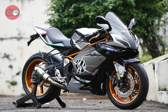 Modif Keren Minerva Megelli Bermesin Ninja dengan Rasa Khas Italia