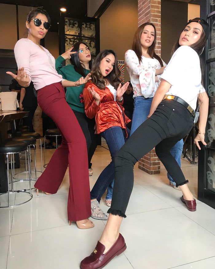pose Jessica Iskandar paling kocak
