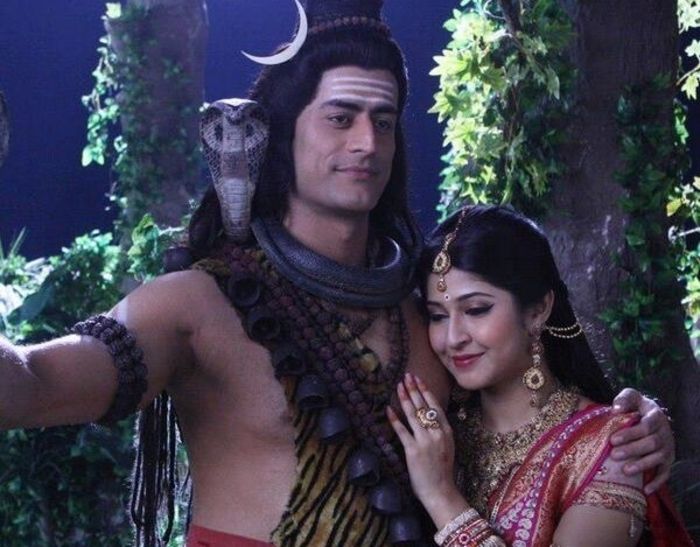 Mohit Raina dan Sonarika Bhadoria