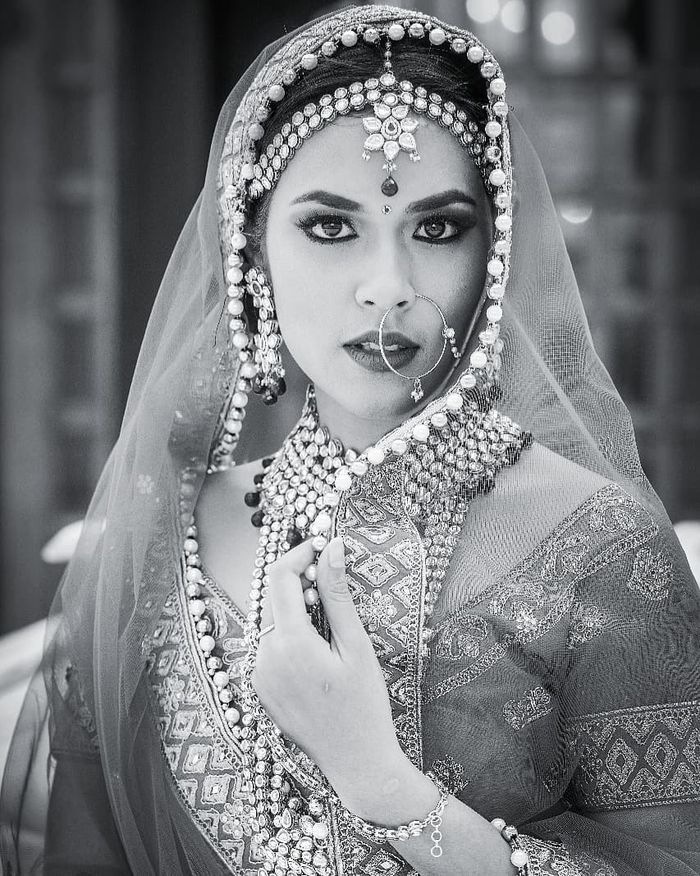 Raisa dalam balutan saree