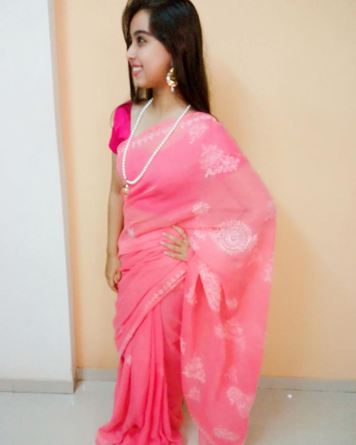Mengenakan saree
