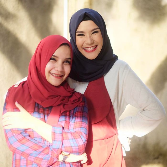 Zaskia dan Tasya