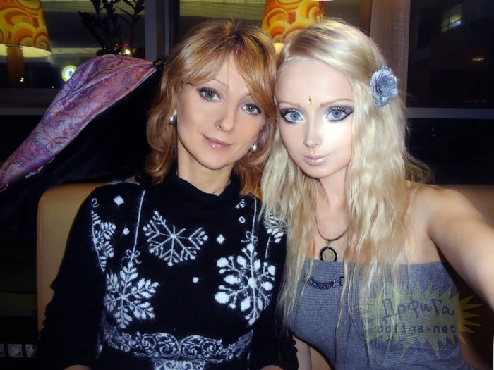 Irina Pashkeeva dan Valeria