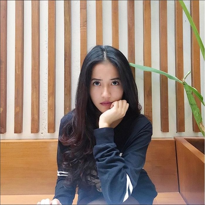 Yofina instagram.com/yofina