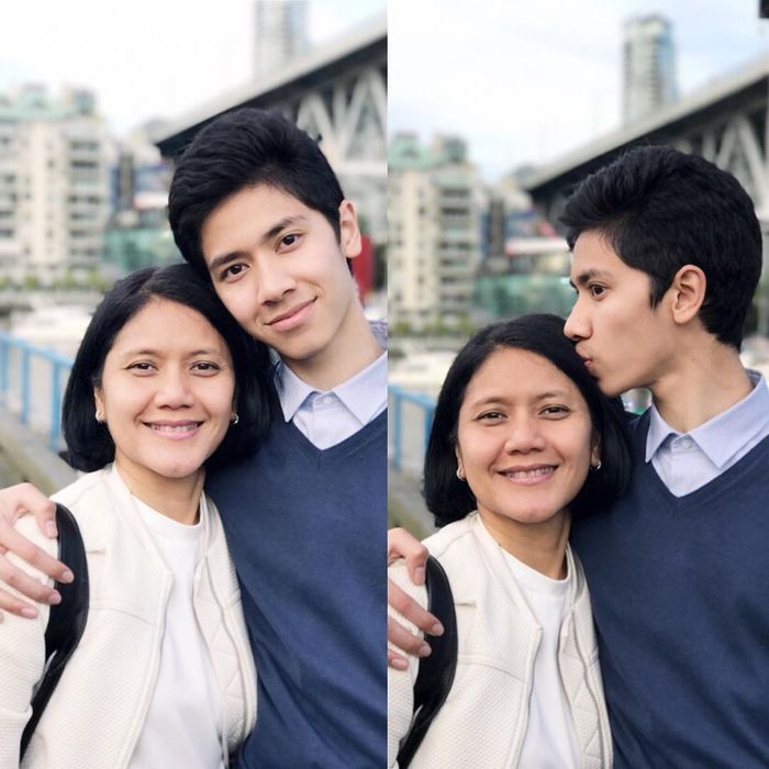 Emir Mahira ternyata penyayang ibu