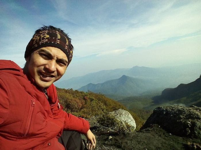 Yoga Pratama