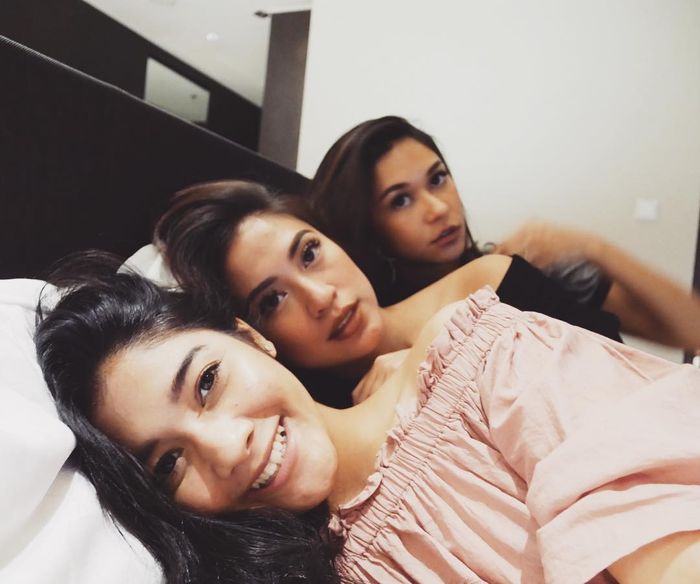 Naysilla, Tyna, Nana Mirdad