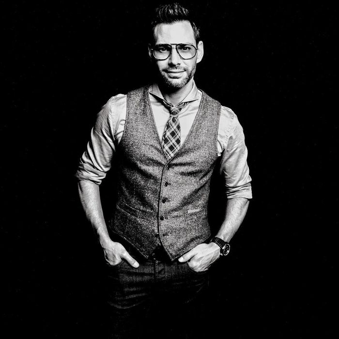 Bobby Tonelli sebagai model