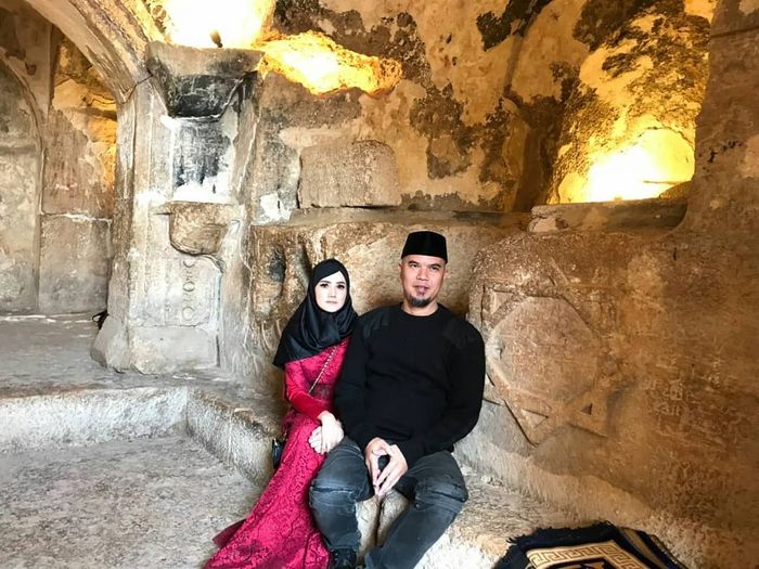 Gua Ashabul Kahfi
