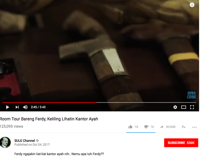 Koleksi Tak Biasa Sule