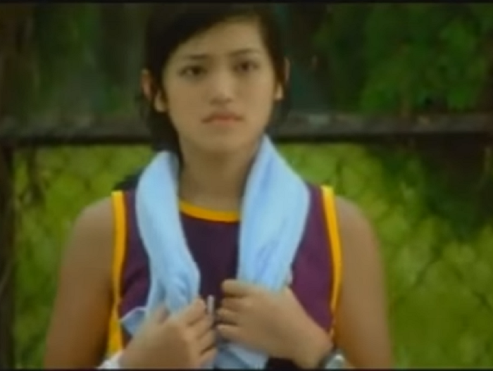 Jessica Iskandar di film Dealova