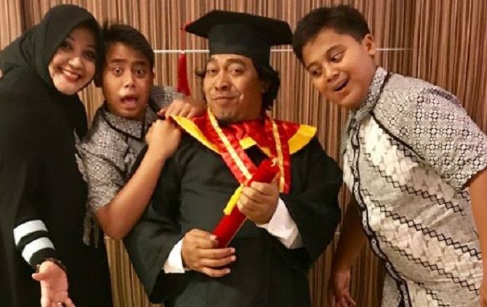Kebahagiaan Keluarga Komeng