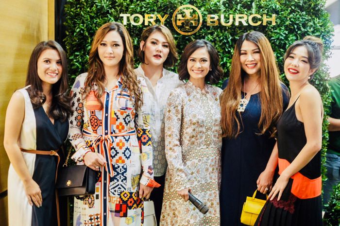 Marsha Aruan terlihat menghadiri acara Grand Opening Store Tory Burch di kota Surabaya