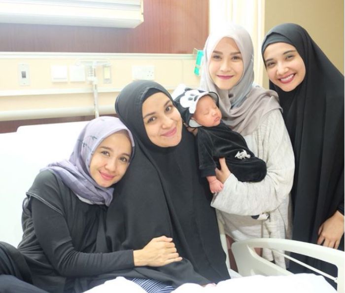 Shireen Sungkar baru saja melahirkan anak ketiga