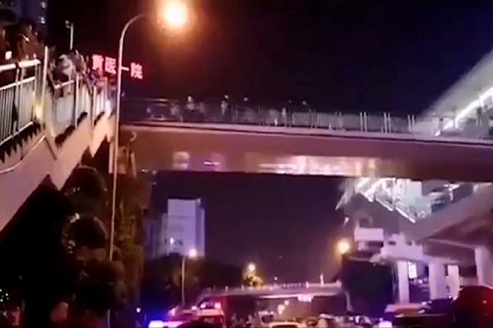 Jembatan di TKP