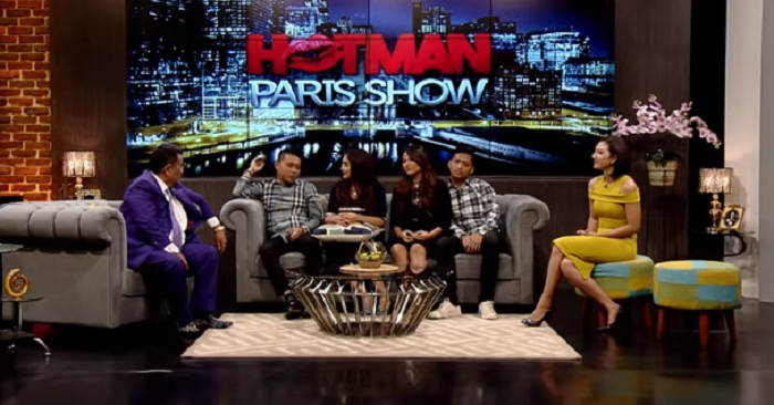 Anang dan keluarga di acara Hotman paris Show