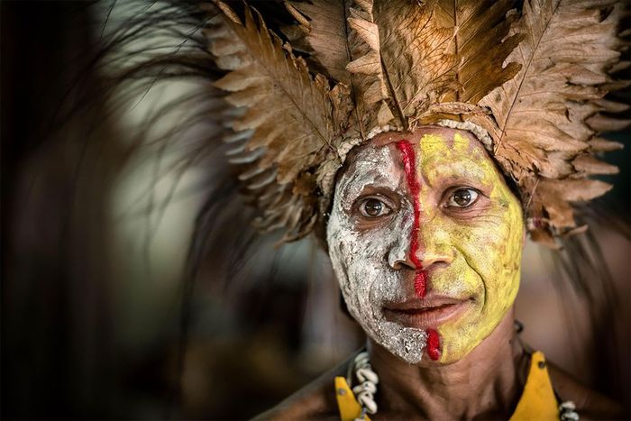 Suku tombak penduduk asli Papua Nugini