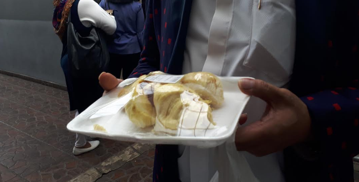 Durian untuk Jennifer Dunn