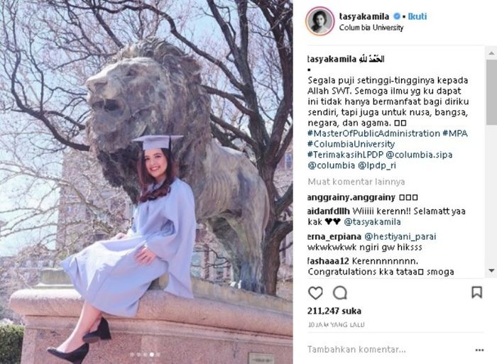 Tasya menyandang gelar Maste Administrasi Publik