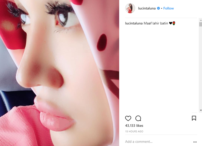 Instagram/@lucintaluna
Lucinta Luna Berhijab