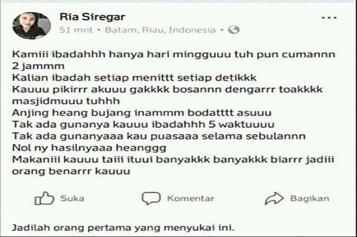 Status Ria Siregar