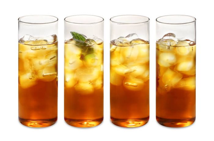 amankah minum es teh saat berbuka puasa?