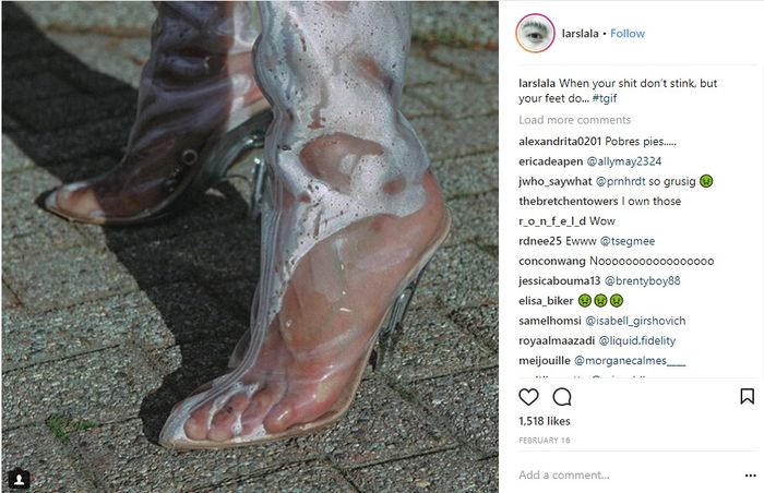 Unggahan seorang warganet yang memberi tahu dampak sepatu plastik | Instagram @larslala