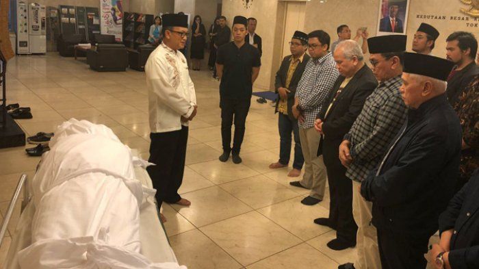 Jenazah Adara disemayamkan